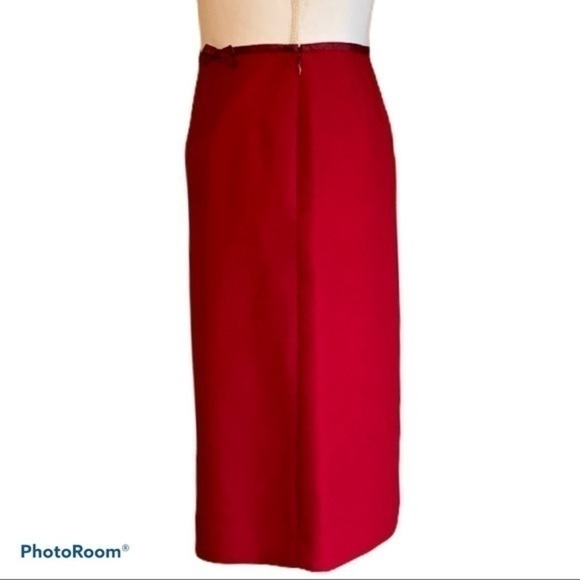 Kasper Red Skirt With Bow Detail - Picture 3 of 6